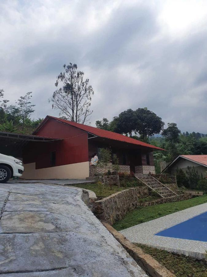 Express O 91843 Bbs Villa Ciater Bandung Exteriér fotografie